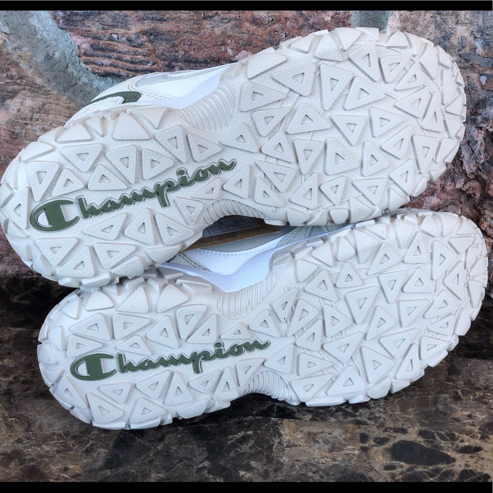 NEW  Champion Big Boys Tank Trak Athletic Sneakers - Picture 12 of 14